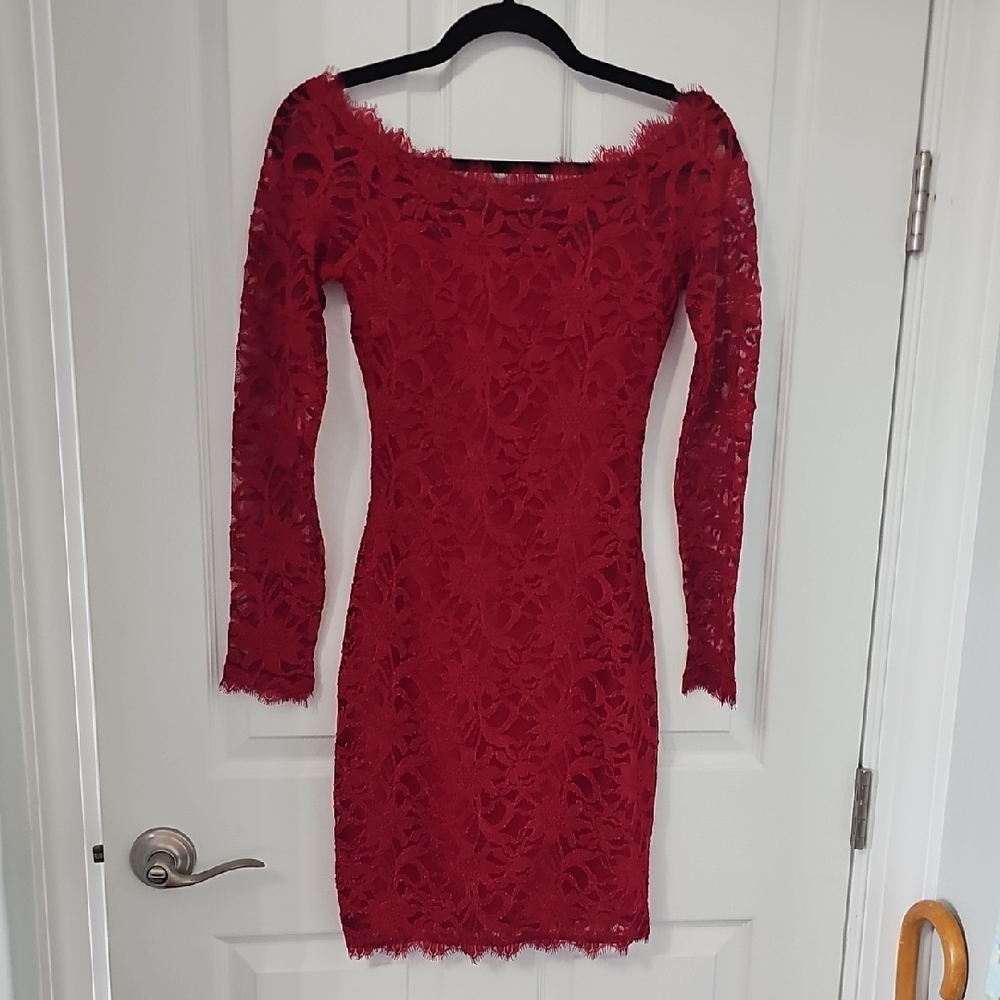 Jump Chic Scarlet Lace Long Sleeve Dress